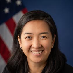 Photo of Lisa Wang